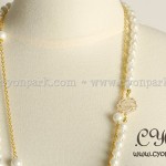 kalung fashion mutiara putih dg rose dan gold chain, pearl necklace detail